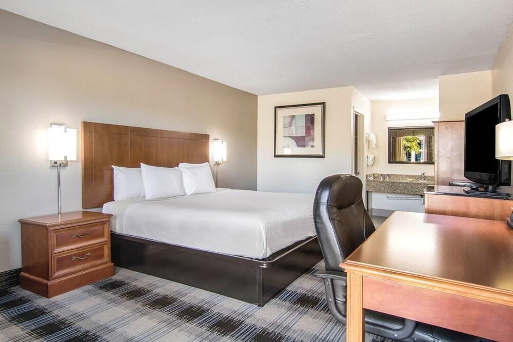Motel 6 Harrisburg Pa Near Pa Expo Center Zewnętrze zdjęcie